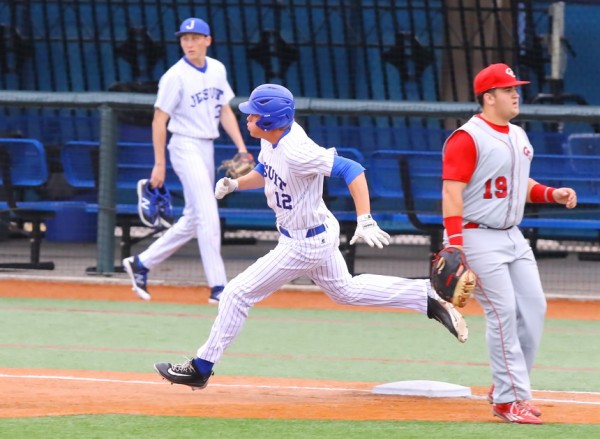 Designated hitter Nick Ray opens the Jays' hitting valves with a single to start the bottom of the fourth inning. The Jays took a 4-0 lead by the end of the inning.