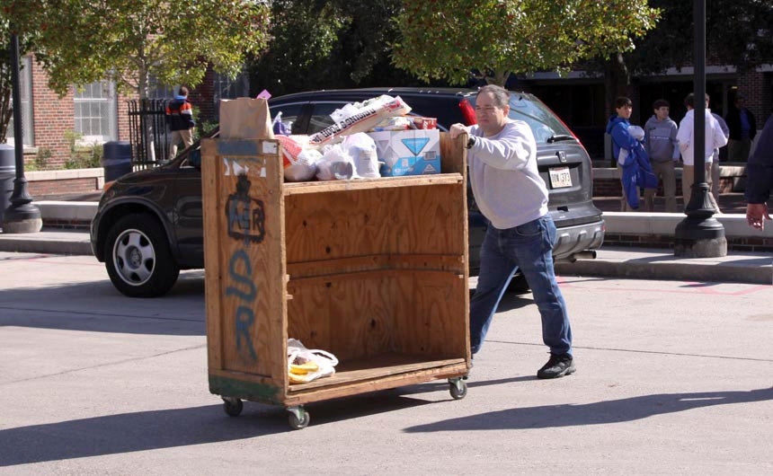 thanksgivingdrive_delivery_20131127_0021