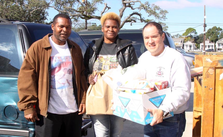 thanksgivingdrive_delivery_20131127_0022