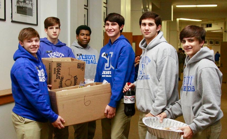 thanksgivingdrive_homerooms_20131127_0016