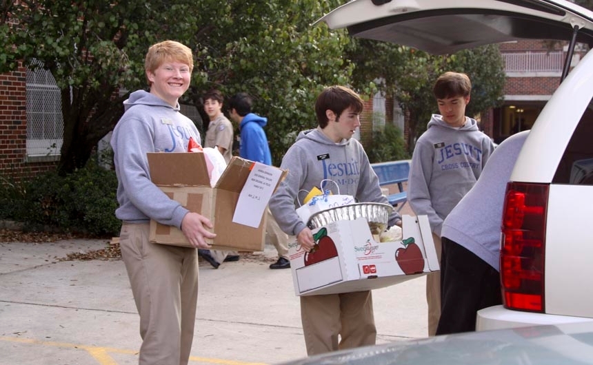 thanksgivingdrive_homerooms_20131127_0073