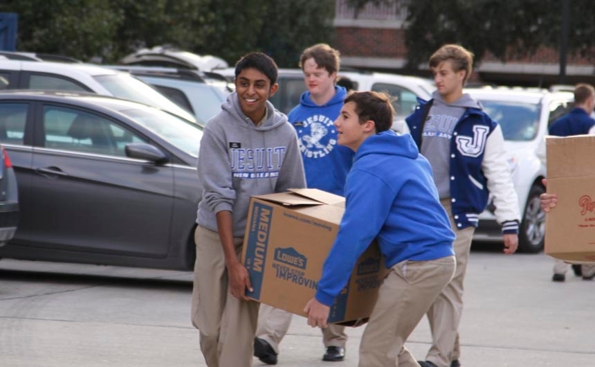 thanksgivingdrive_homerooms_20131127_0082