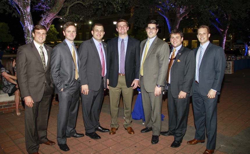 homecoming-mass_reception_aoy_bill-babin74_10042014_353_web