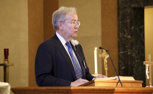 Alumni-Homecoming_20170930_Mass_059