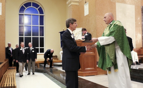 Alumni-Homecoming_20170930_Mass_097