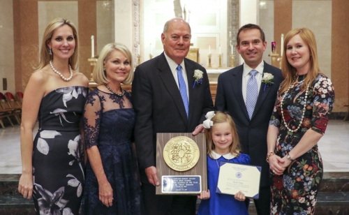 Alumni-Homecoming_20170930_Mass_115