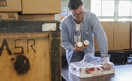 Alumni-Thanksgiving-Drive_20161122_Tuesday_016