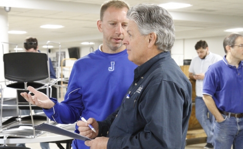 Alumni-Thanksgiving-Drive_20161123_Wednesday_049