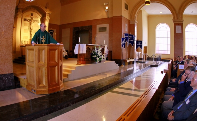 alumnus-of-the-year-2013_jim-ryder62_gallery1_102013_15