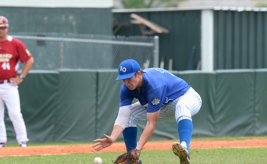 american-legion-2015_district-tourney_retif8vpeakebmw0_strout_06272015_03