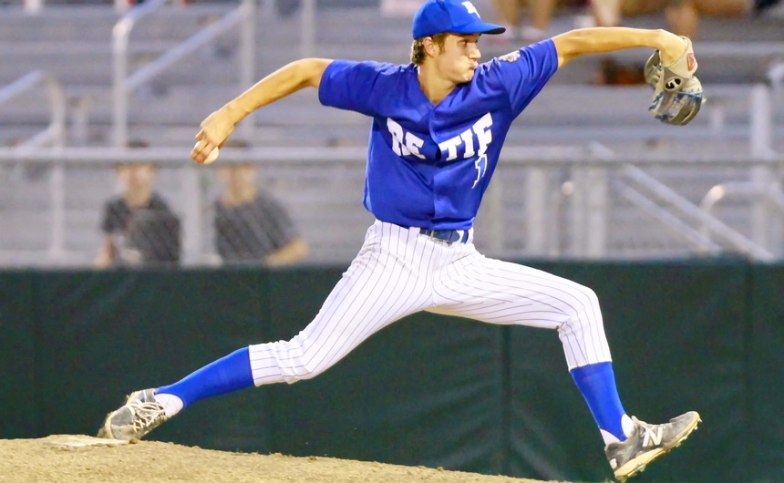 american-legion-2014-state-tournament_retif7vrefuel1_championship-game_07232014_08