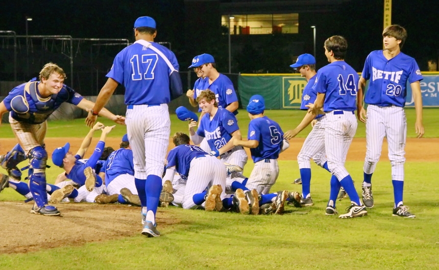 american-legion-2014-state-tournament_retif7vrefuel1_championship-game_07232014_27