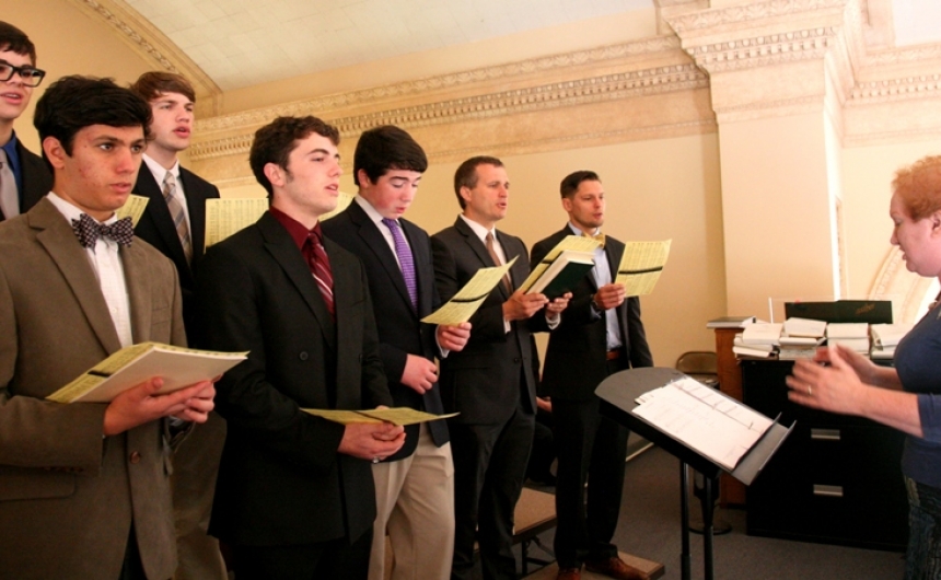 jbaccalaureate2014_011_choir_42