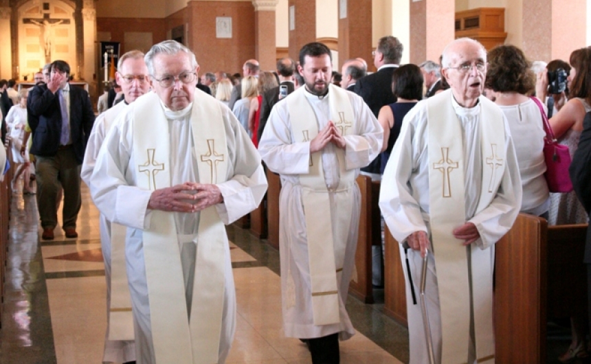 jbaccalaureate2014_020_priests-exit_53