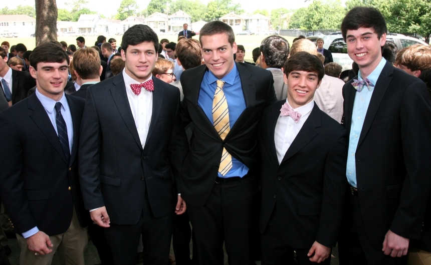 jbaccalaureate2014_021_small-group_62