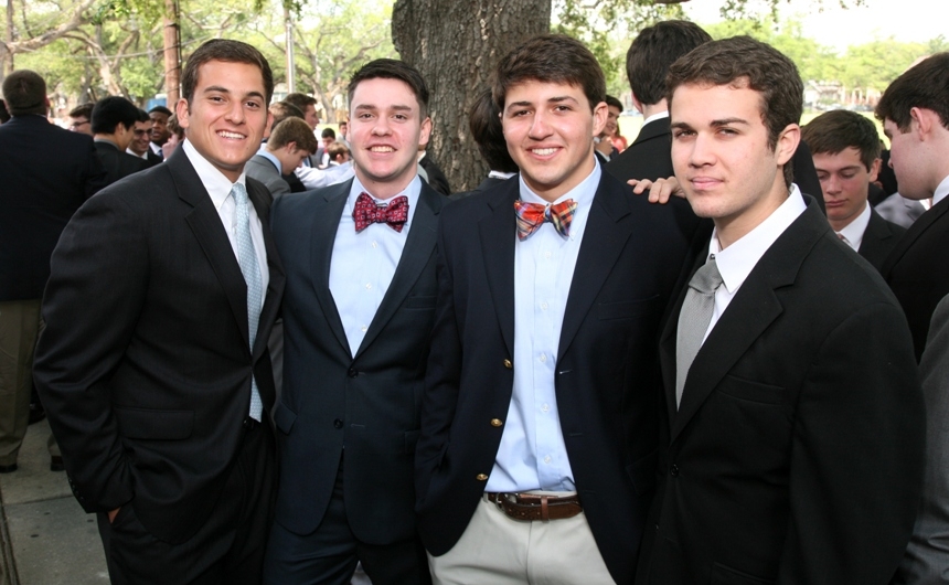 jbaccalaureate2014_025_small-group_63