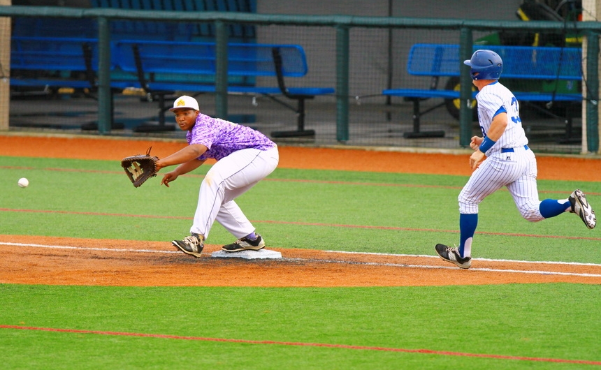 baseball-2015_jhs2vstaug0_jrs_04102015_06