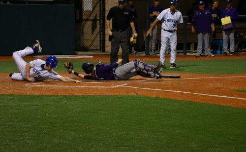Baseball 2016_JHS2vHahnville4_Jesuit Invitational4_03052016_27