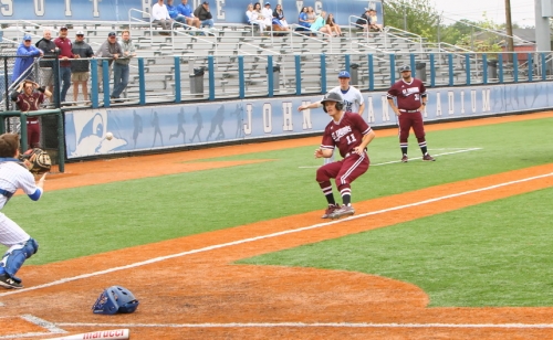Baseball 2016_JHS2vStThomasAquinas_04162016_11