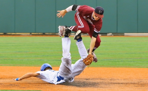 Baseball 2016_JHS2vStThomasAquinas_04162016_24