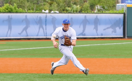 Baseball 2016_JHS2vStThomasAquinas_04162016_30