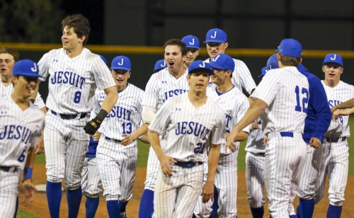 JIT_Baseball-vs-Catholic_20200307_01