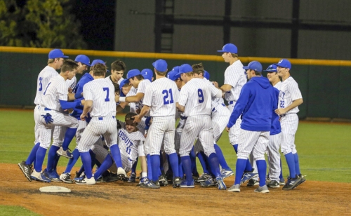 JIT_Baseball-vs-Catholic_20200307_10