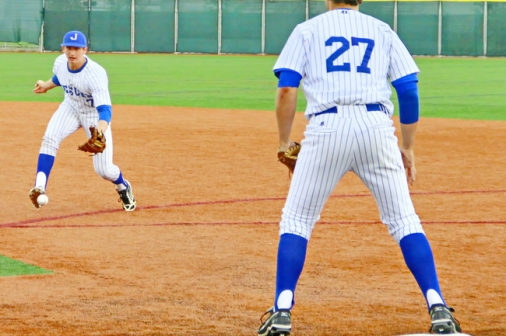 baseball_2013_state_playoffs_bidistrict_vsacadiana_050113_12