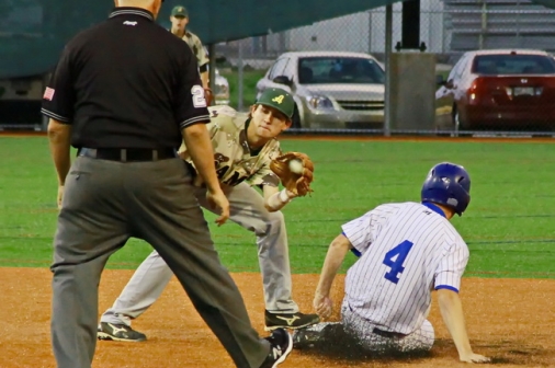 baseball_2013_state_playoffs_bidistrict_vsacadiana_050113_15