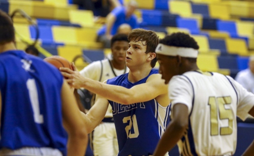 Basketball-vs-HC_20200114_09