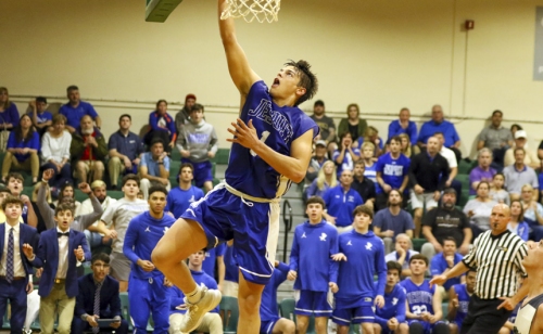 jesuit-varsity-basketball-vs-shaw-state-playoffs-game-13-3-2020_0107_49616276416_o