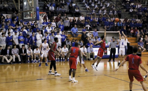 Basketball_20170203_John-Curtis_055