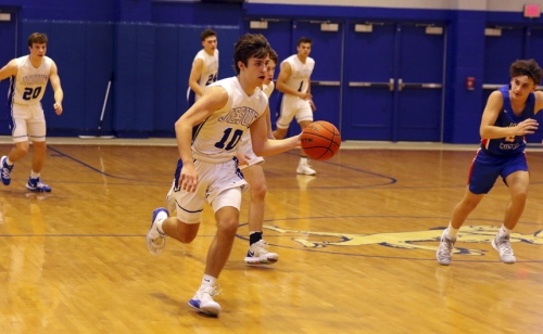 jesuit-varsity-basketball-vs-john-curtis-1-7-2020-0083_49348230198_o