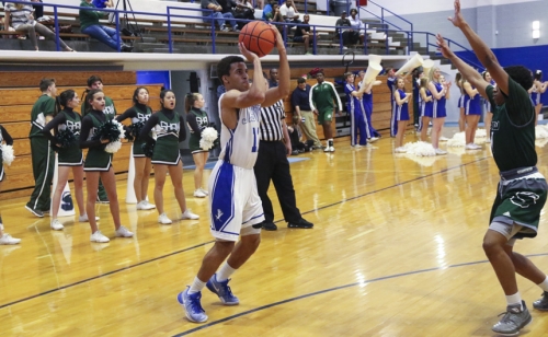 Basketball_20180214_vs-Shaw_035