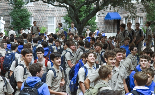 Student-Life_20160825_Big-Brother-Lunch_010