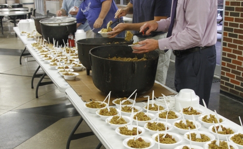 Student-Life_20160825_Big-Brother-Lunch_011