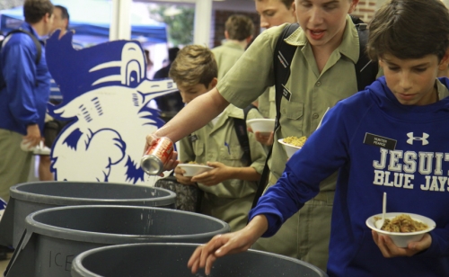 Student-Life_20160825_Big-Brother-Lunch_016