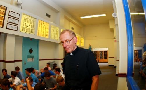 Book Day 2016_Seniors_Juniors_Sophomores_08092016_05