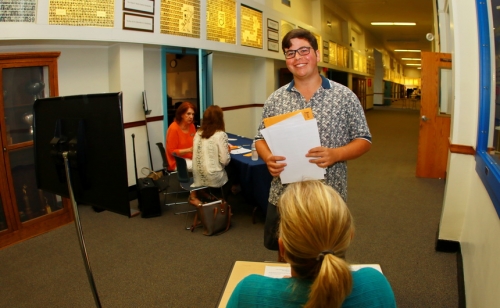 Book Day 2016_Seniors_Juniors_Sophomores_08092016_12