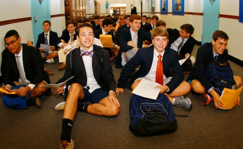 Book Day 2016_Seniors_Juniors_Sophomores_08092016_26