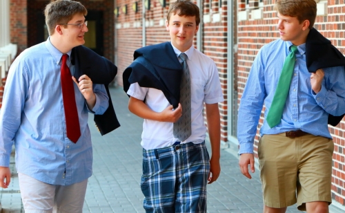 Book Day 2016_Seniors_Juniors_Sophomores_08092016_36