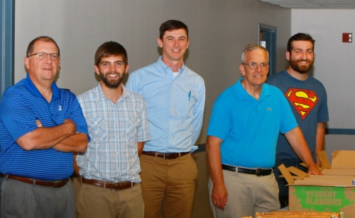 Book Day 2016_Seniors_Juniors_Sophomores_08092016_41