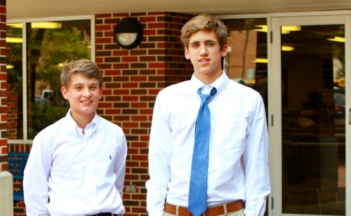 Book Day 2016_Seniors_Juniors_Sophomores_08092016_44