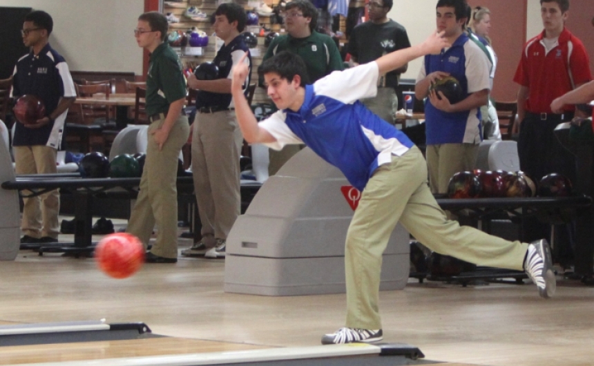 bowling_08_jhsvsrummel_20140217_ainsworth_ben_web_img_0102