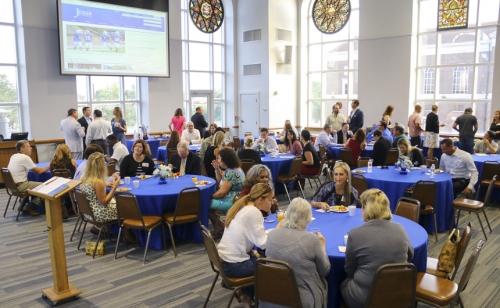 BreakfastwPresident_20180822_014