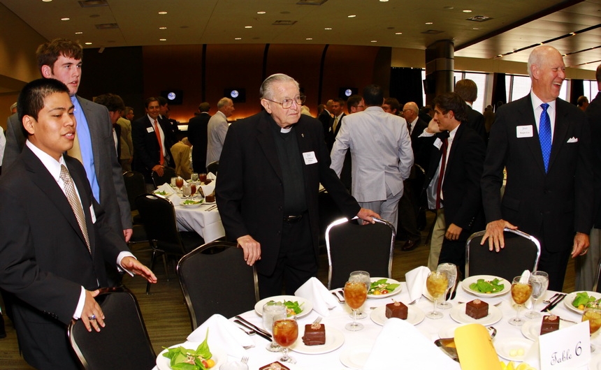 commencement-luncheon_class-of-2014_05022014_21