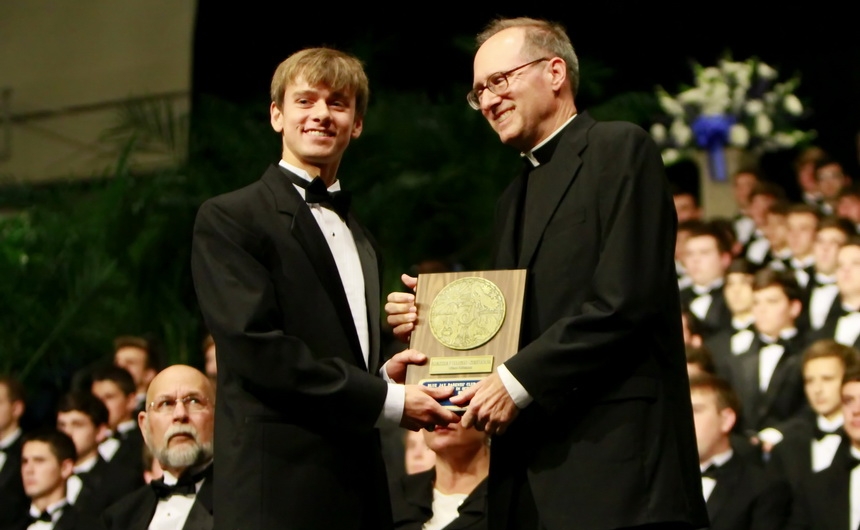 commencement-exercises-167th-year_class-of-2014_05222014_21