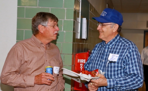 Crawfish Boil 68_69_70_JHS Cafeteria_03112016_21