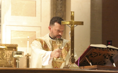 Father-Son-Mass-Reception_20190112_033