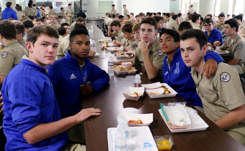 FirstDay_Lunchtime_20170818_187